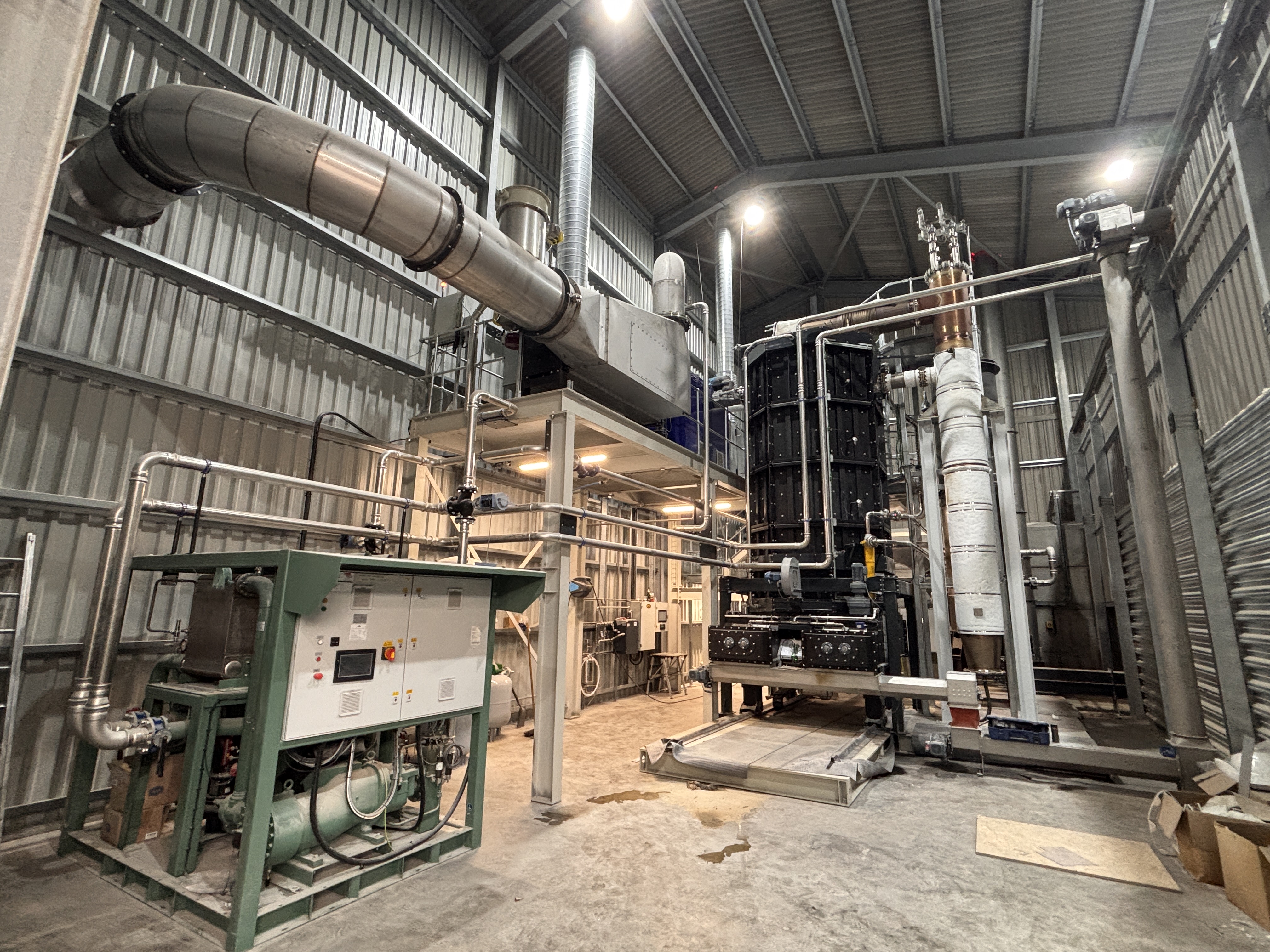Completed hot air turbine and process plant at Taylors Farm